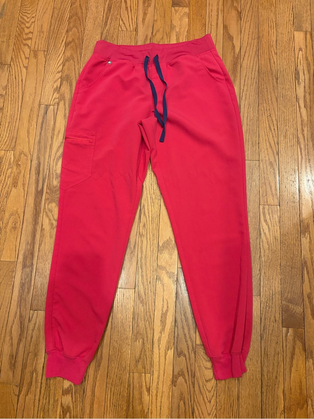 Figs Zamora Shocking Pink Medium TALL scrub joggers